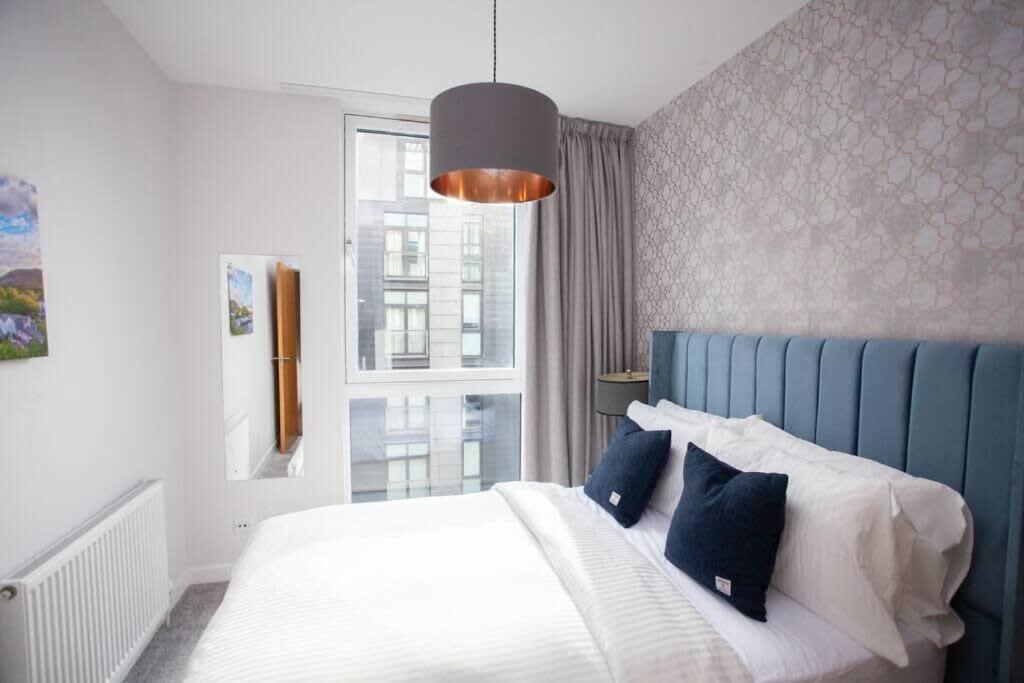 1 Bedroom Apartment In Very Central Location Glasgow Ngoại thất bức ảnh
